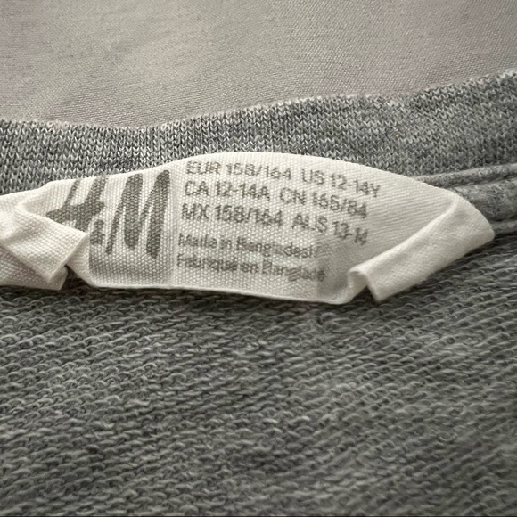 H&M girl’s long-sleeved shirt top - Picture 3 of 4